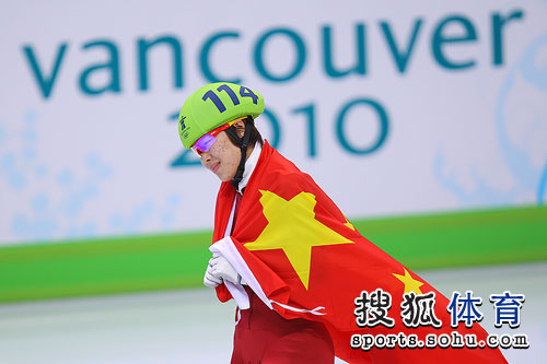 ����Z�̵�Ů��1500�׹�܊