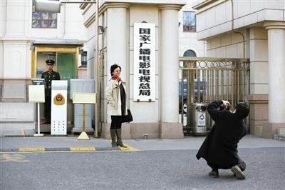 3��10�գ����ҏV���Ӱ�ҕ�����T�����V늿��ֆT�����T������������