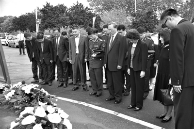 �Ї��v��ʹ�^����s�Zը���y��ʿ