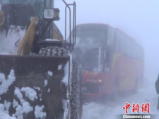 ɽ�����_(t��i)ɽ���Ľ�ѩ�����⼮�ο������@�ȣ��D��