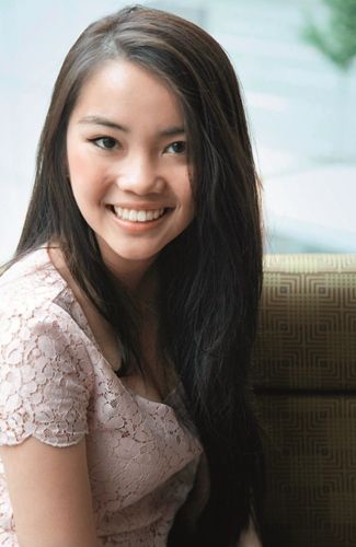 ��Ľ��LŮ���ɏ��