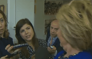 ϣ����Ľ�����rһֱ��������P(gu��n)ע����ǰ����һ��ϣ�����ڽ���6�����L�r��Ƭ���������@ʾ�����^��������ͻȻ�������س鴤������ԓƬ������ڱ�����֧���ߵĲ������������@ʾϣ���ﮔ�r������ӛ�߰����������控Ц�ݵػؑ�(y��ng)�ᆖ��