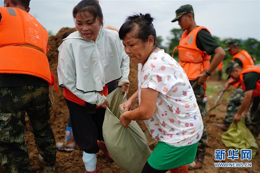 �����Aȫý�^�l���D�Ļ���(d��ng)����4����������Ⱥ������ؔ(c��i)�a(ch��n)��ȫ�����۽��P(gu��n)�I�r(sh��)��ȫ����Ѵ���鹤��